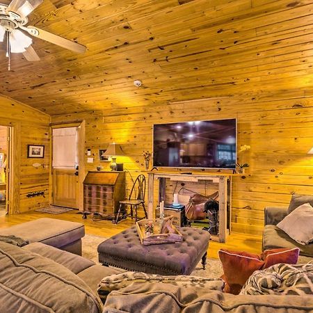 Pet-Friendly Cabot Cabin With Fenced Yard! ภายนอก รูปภาพ