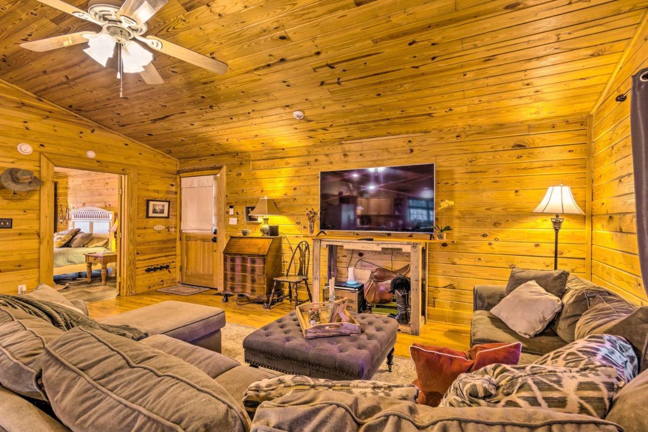 Pet-Friendly Cabot Cabin With Fenced Yard! ภายนอก รูปภาพ