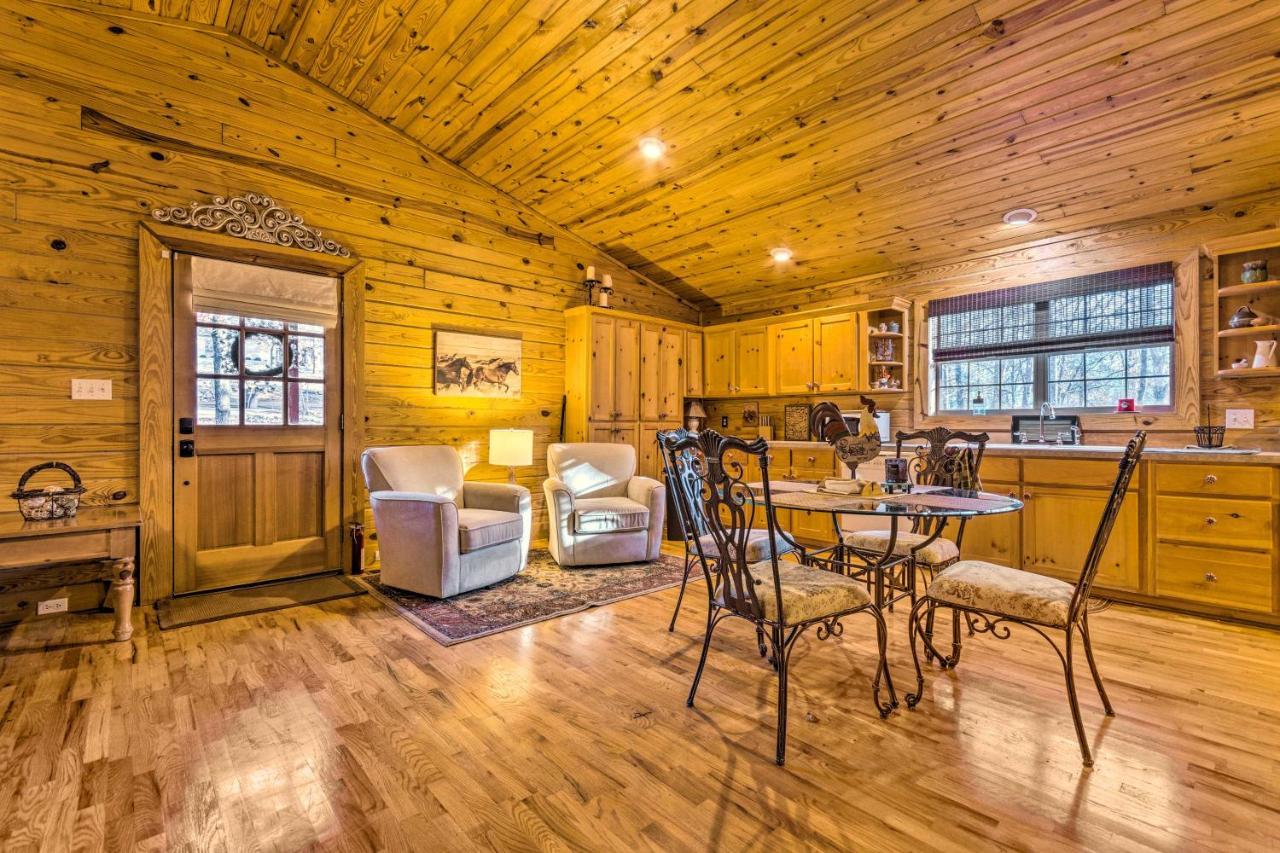 Pet-Friendly Cabot Cabin With Fenced Yard! ภายนอก รูปภาพ
